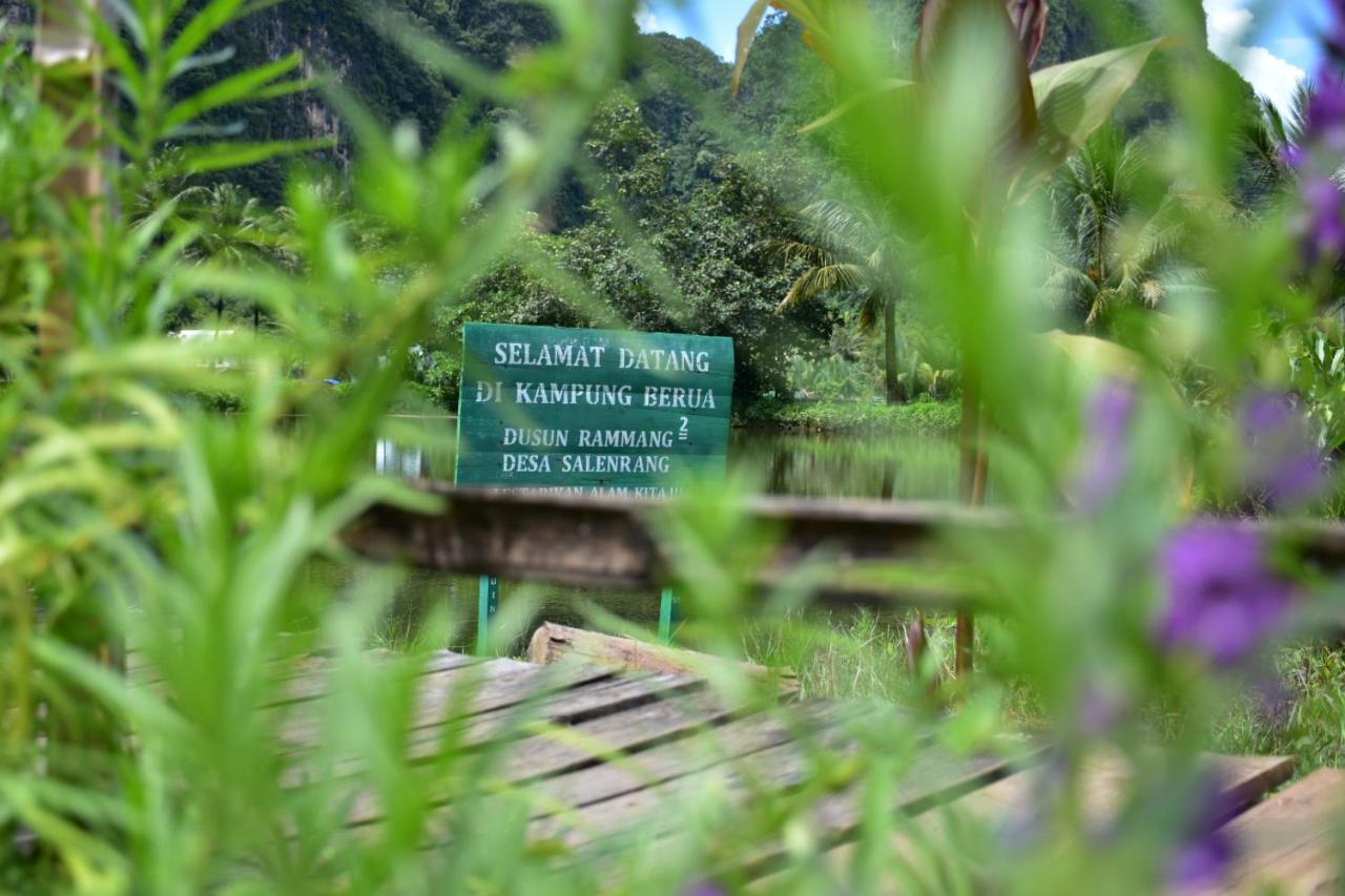 Kampoeng Karst Rammang Rammang Guest House Kasijala Exterior photo