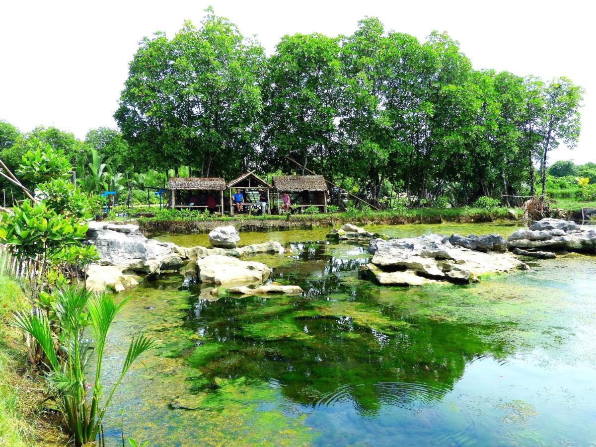 Kampoeng Karst Rammang Rammang Guest House Kasijala Exterior photo