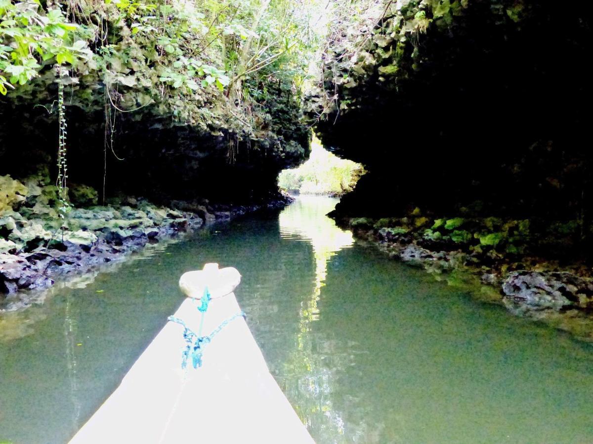 Kampoeng Karst Rammang Rammang Guest House Kasijala Exterior photo